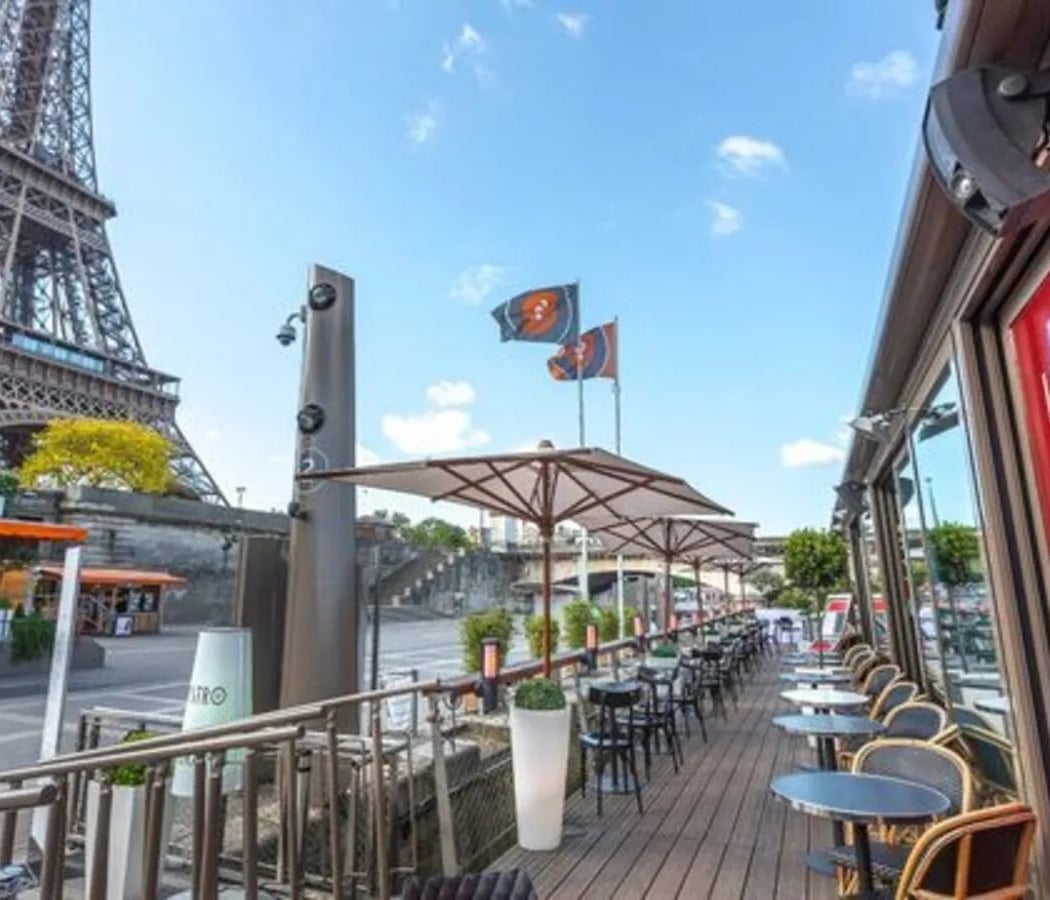 Le Bistro Parisien 1