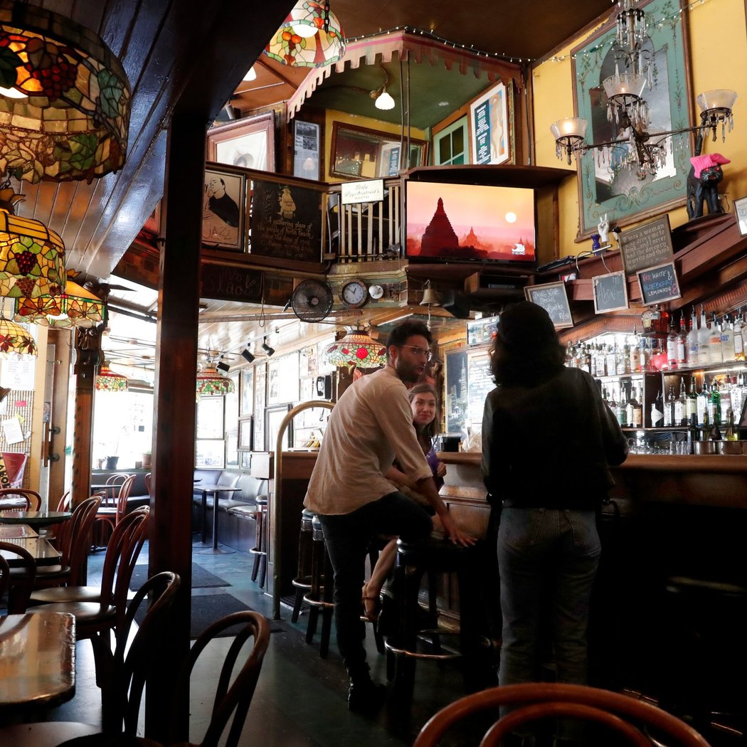 Vesuvio Cafe 2