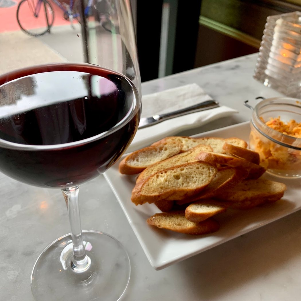 Vanguard Wine Bar (Upper East Side) 1
