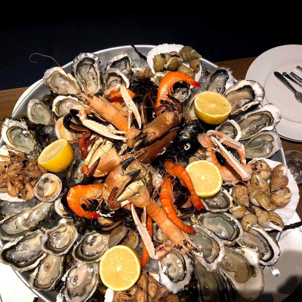 Le Robinet d'Or(Hôtel Restaurant quartier Gare du Nord Gare de l'Est, canal Saint-Martin) 1