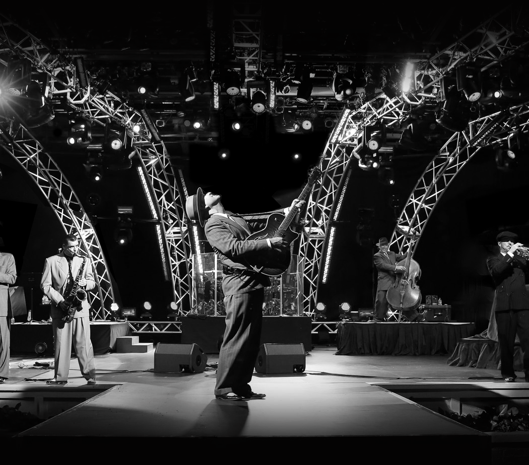 Big Bad Voodoo Daddy 1