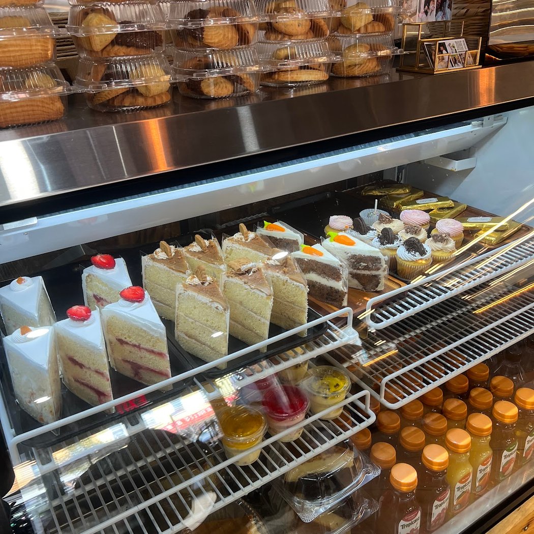 CO PAN BAKERY & CAFÉ 3