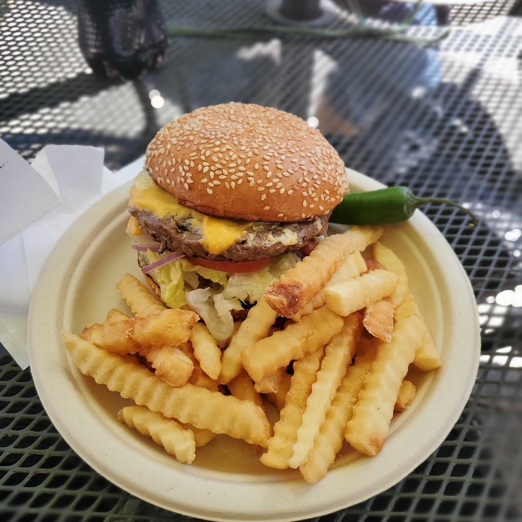 Portola Cafe Deli Pizza Burgers 3