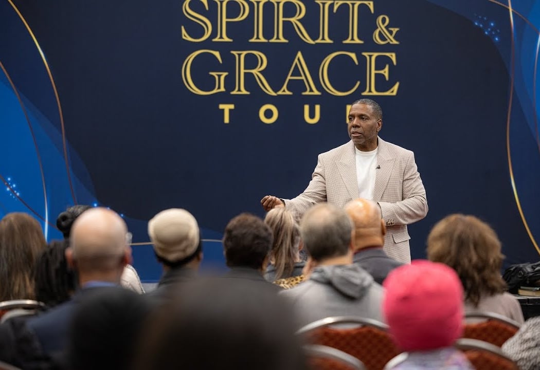 Spirit & Grace Tour 1