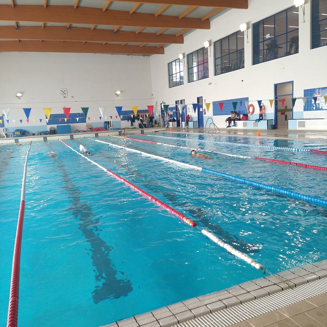 Centro Deportivo San Jeronimo Pool "Francisco Tabuenca" 1