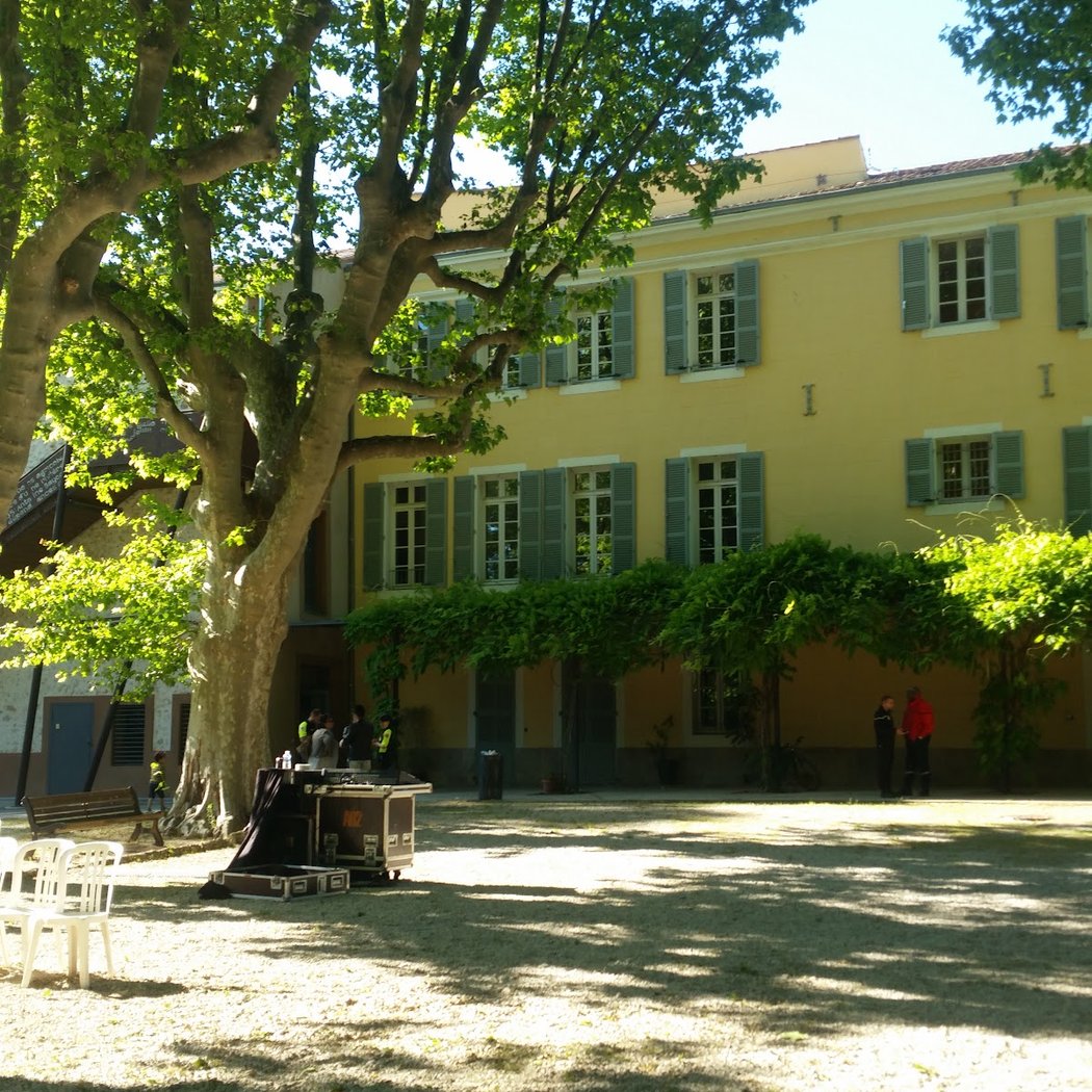 Fora 2
