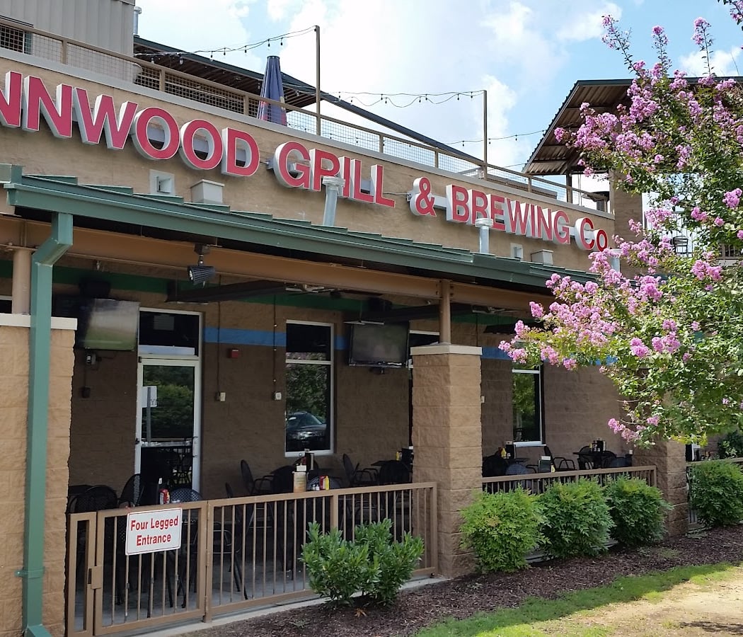 Lynnwood Grill & Brewing Company 2