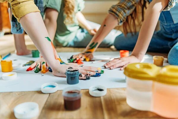 Kids Art Club 1