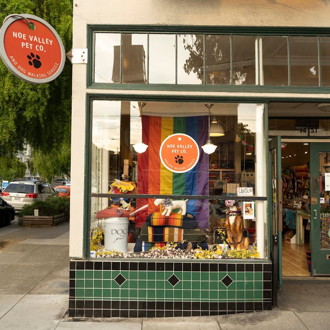Noe Valley Pet Company 2