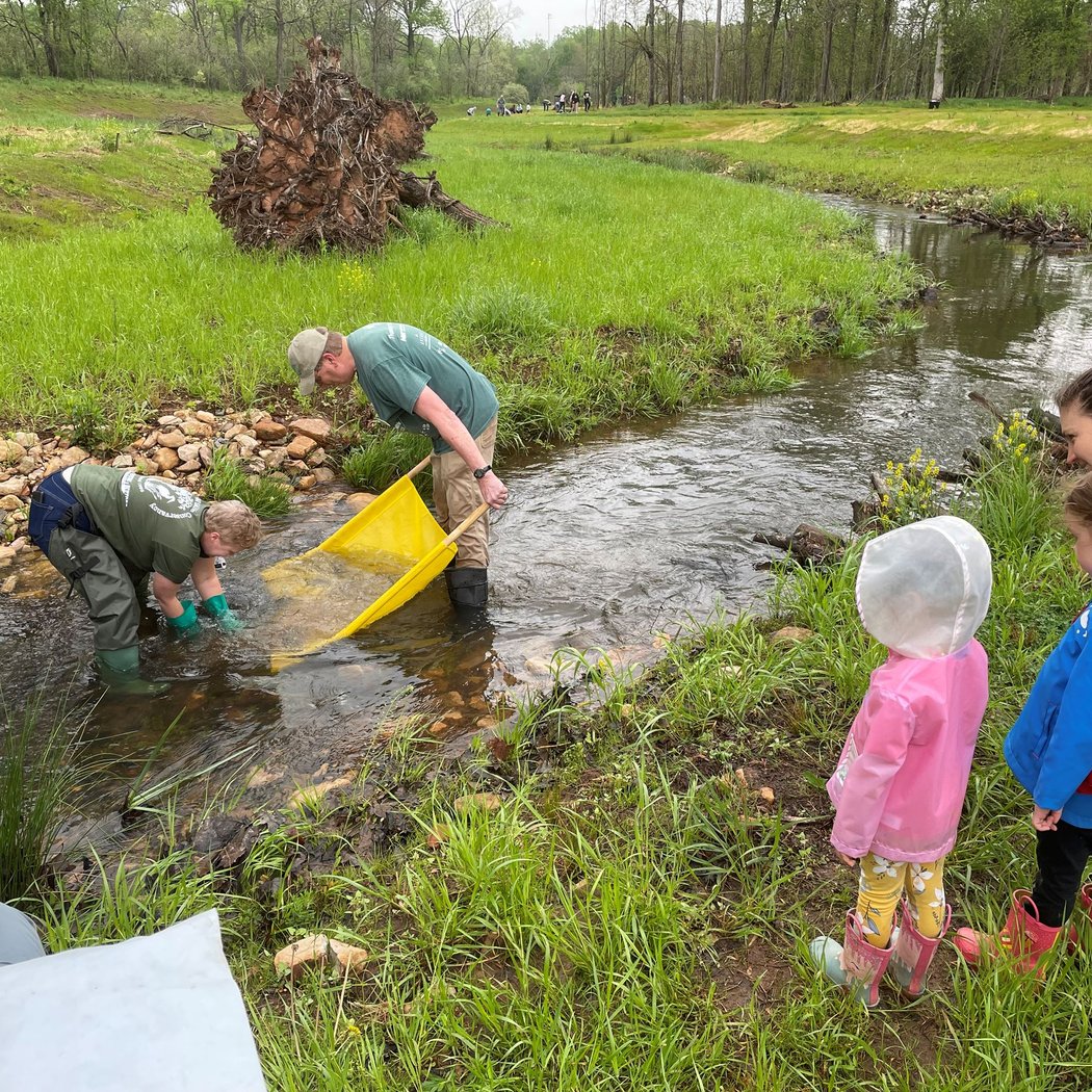Wildlands Conservancy Stream Team Volunteer at Saucon Park 1