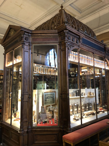 Pharmacie des Musées 1
