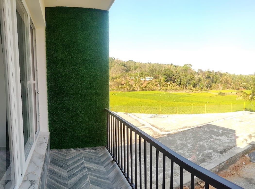 RAJ Bavan Resort 3