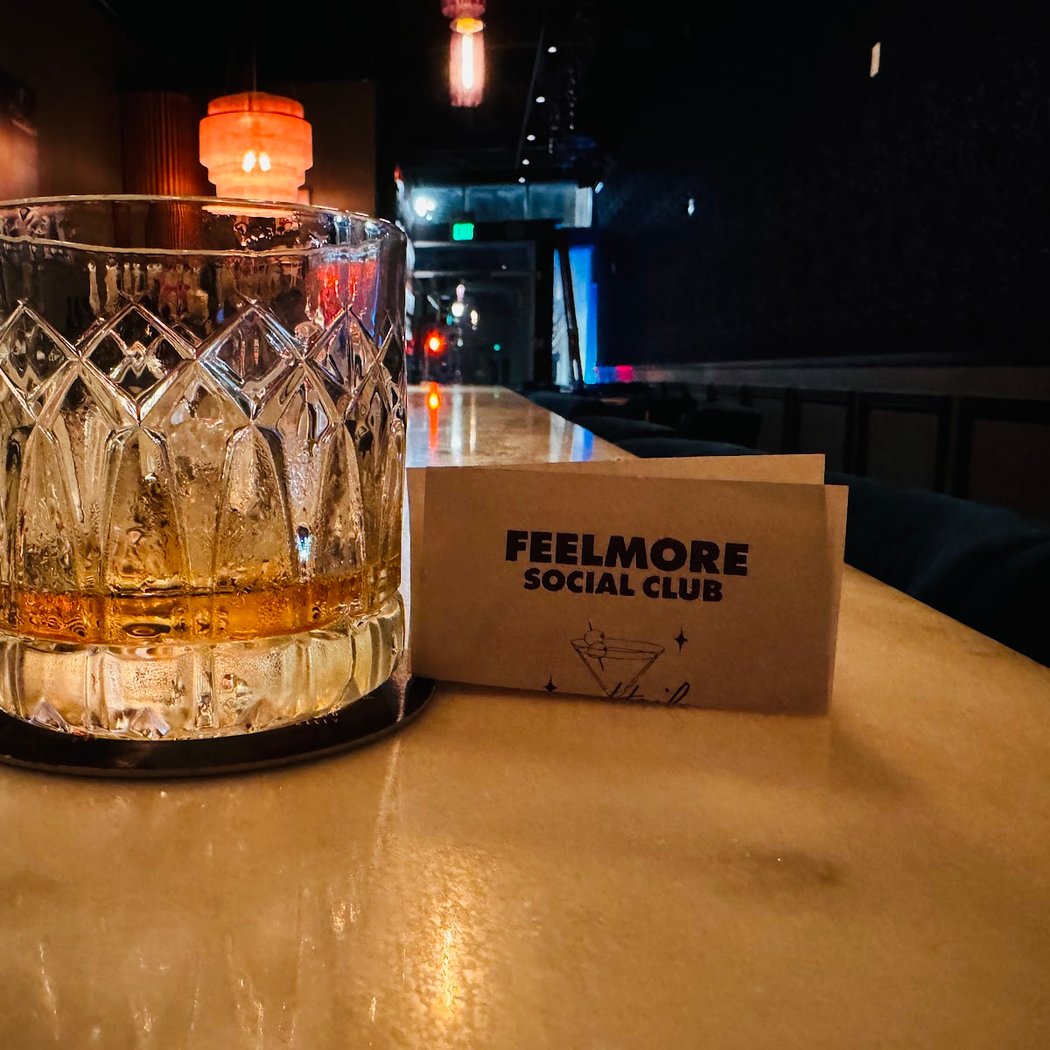 Feelmore Social 1