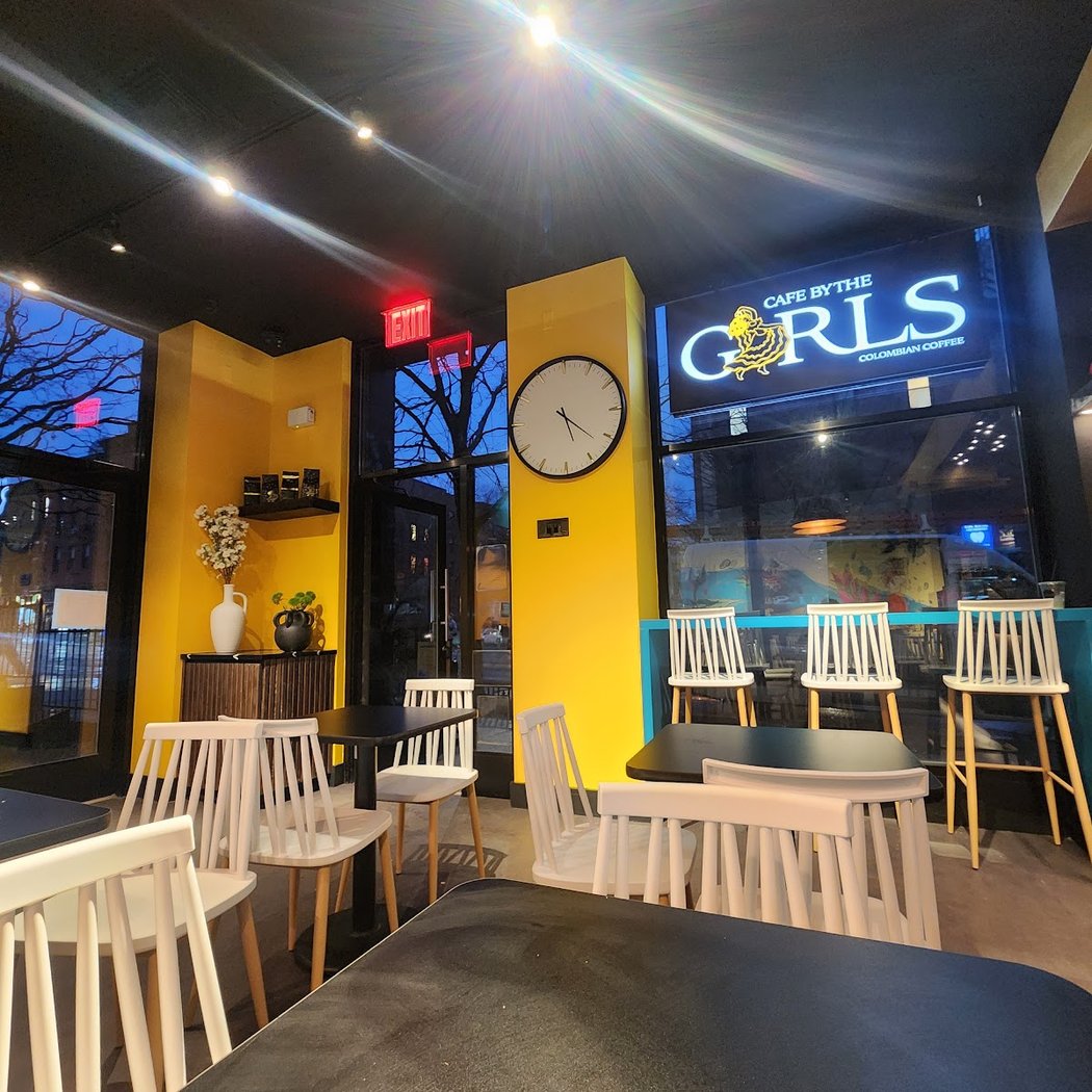 Cafe by the Girls 3