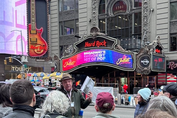 Private Walking Tour in Frank Sinatra's New York