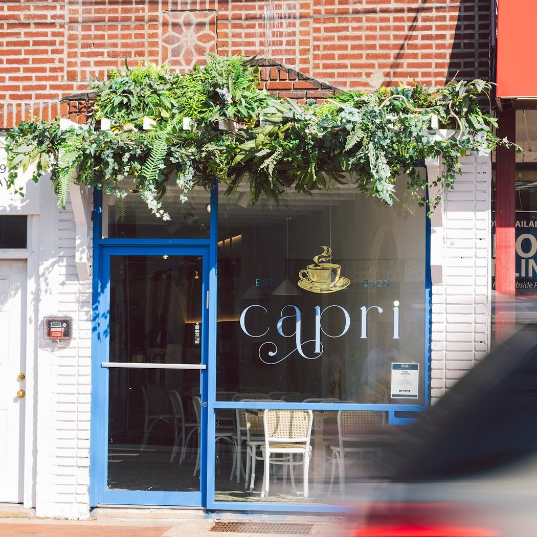 Capri 2