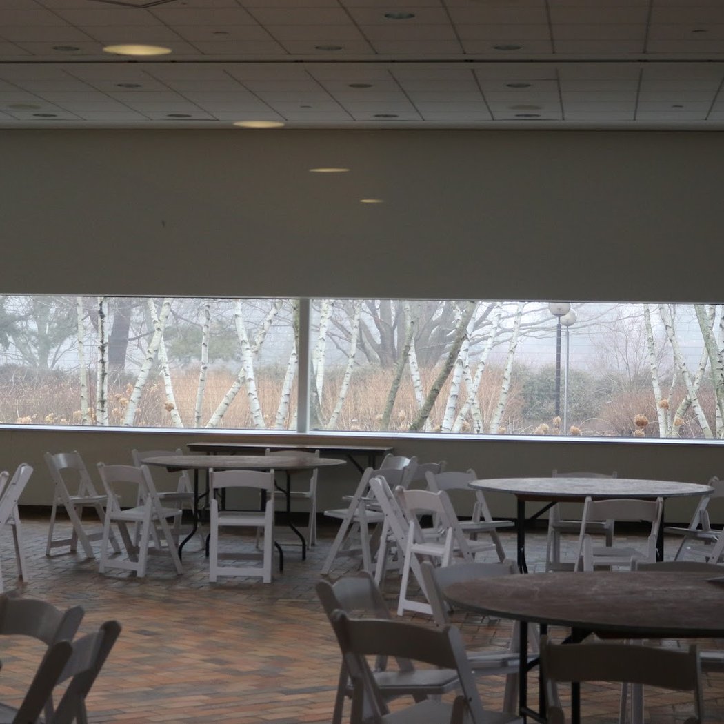 Burnstein Hall in the Regenstein Center in the Chicago Botanic Garden 1