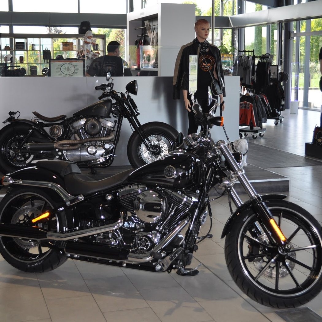 Harley-Davidson H2H Concessionnaire 1