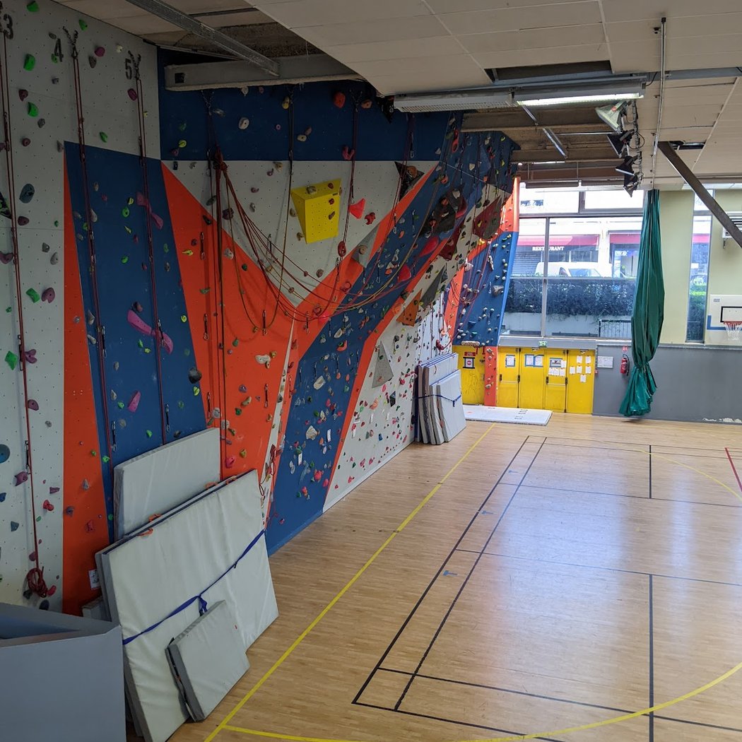 Gymnase Richet 3
