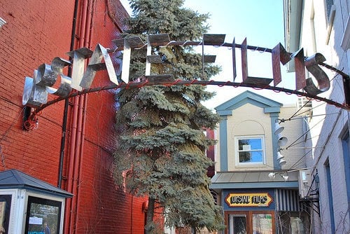 Starr Cinema 2