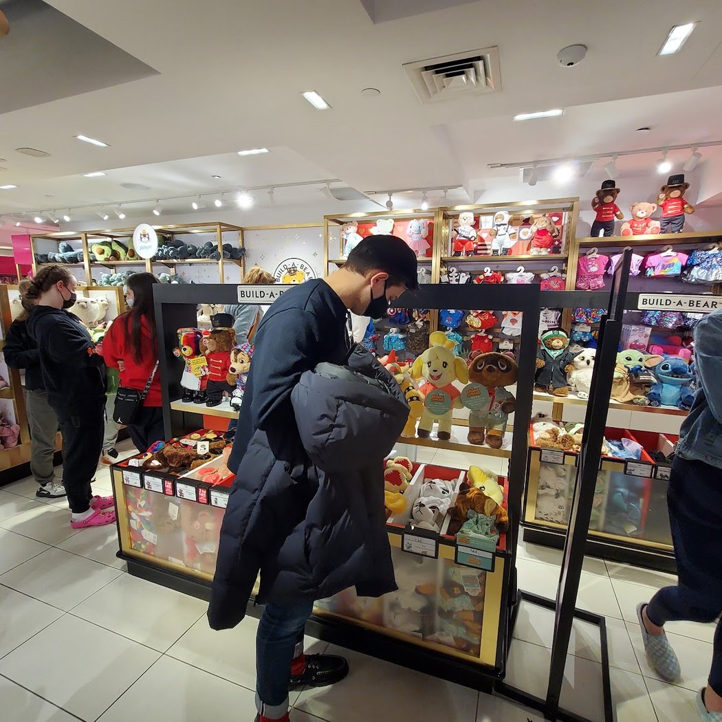 Build-A-Bear Workshop 3