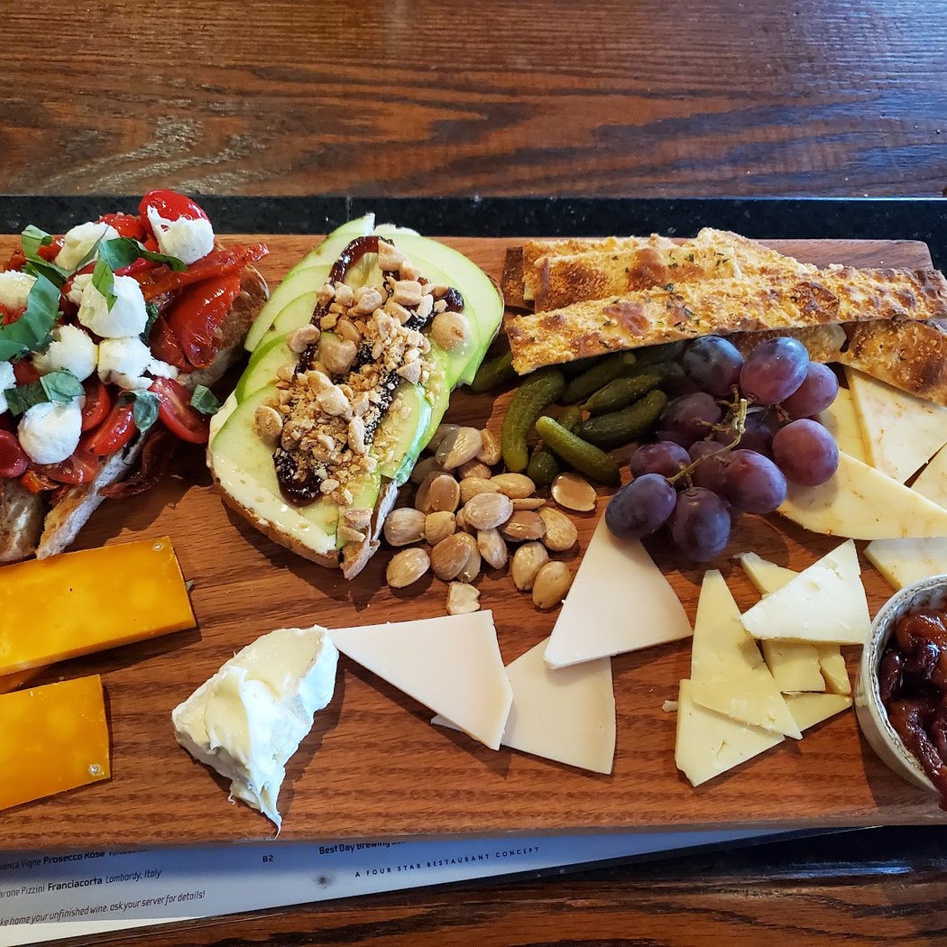 Frasca Pizzeria & Wine Bar 3