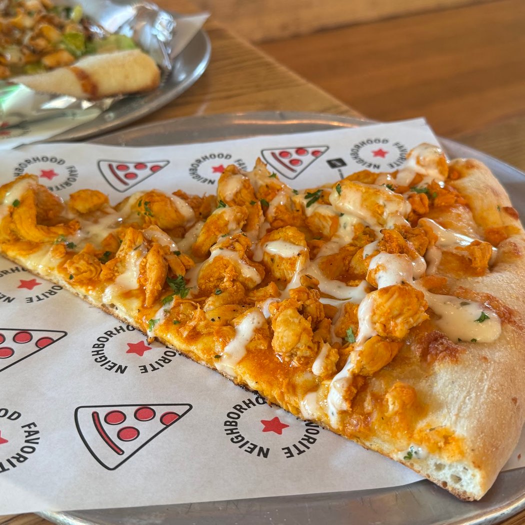 Famous Calabria Pizza 3