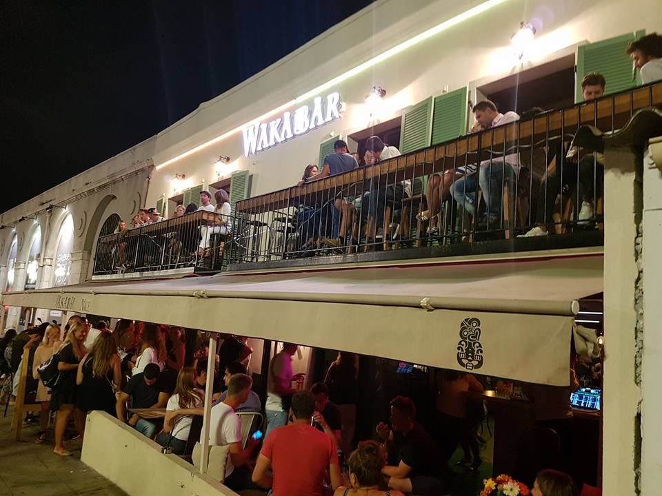 Waka Bar 2