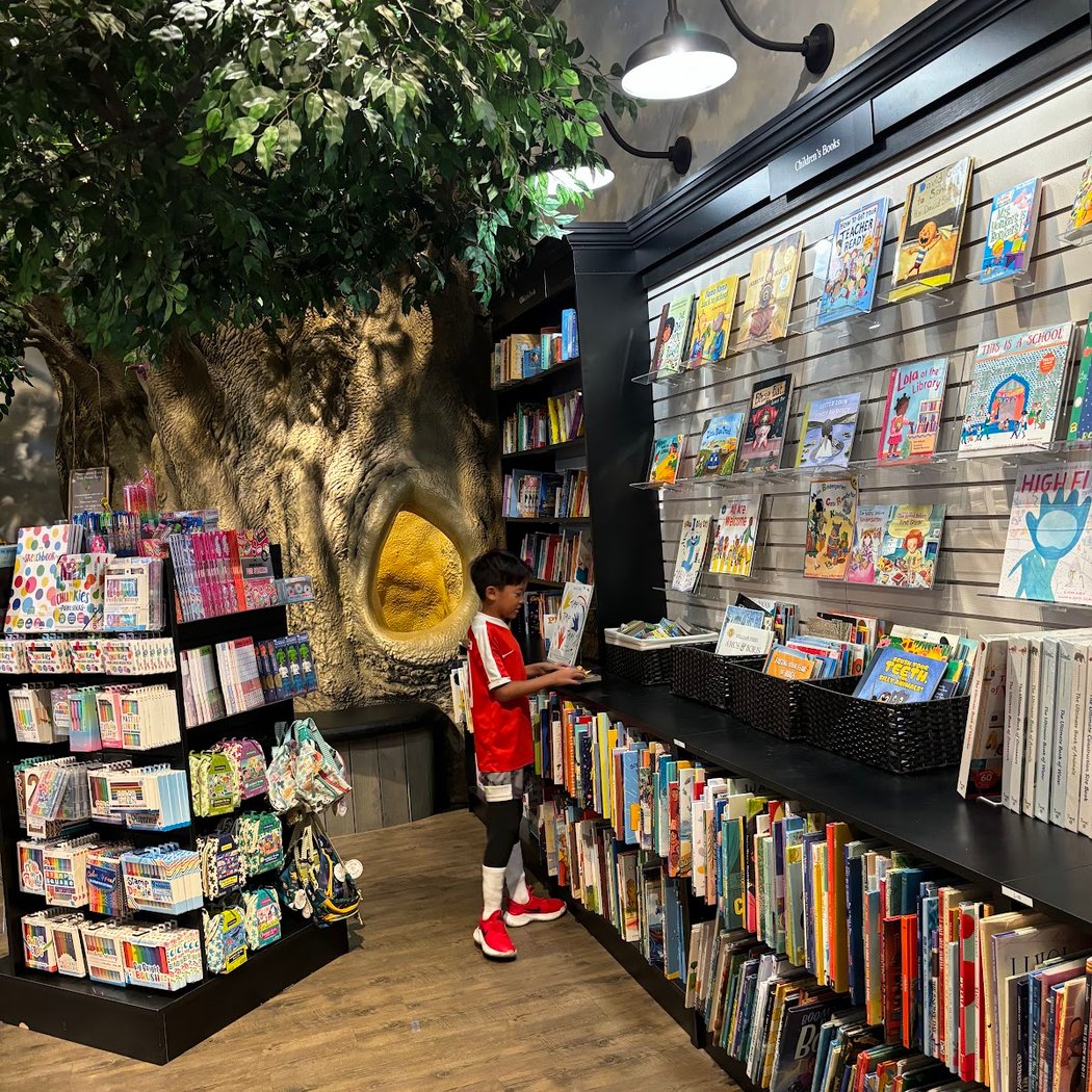 Hummingbird Books 3