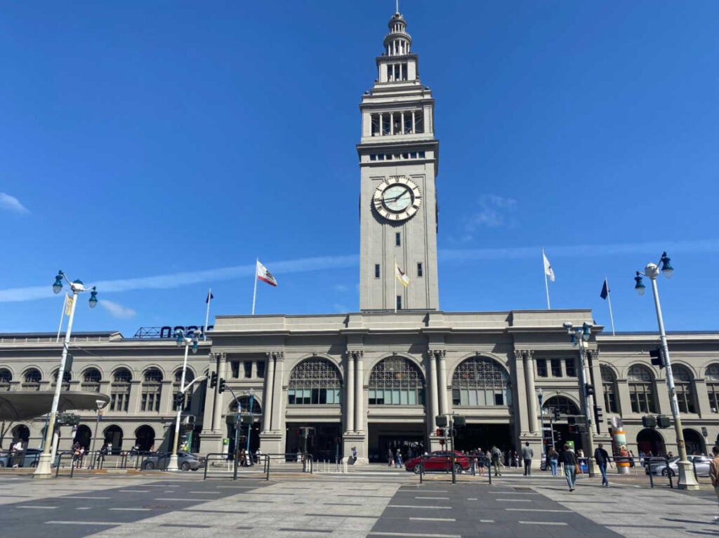 Ferry Plaza Farmers' Market 3