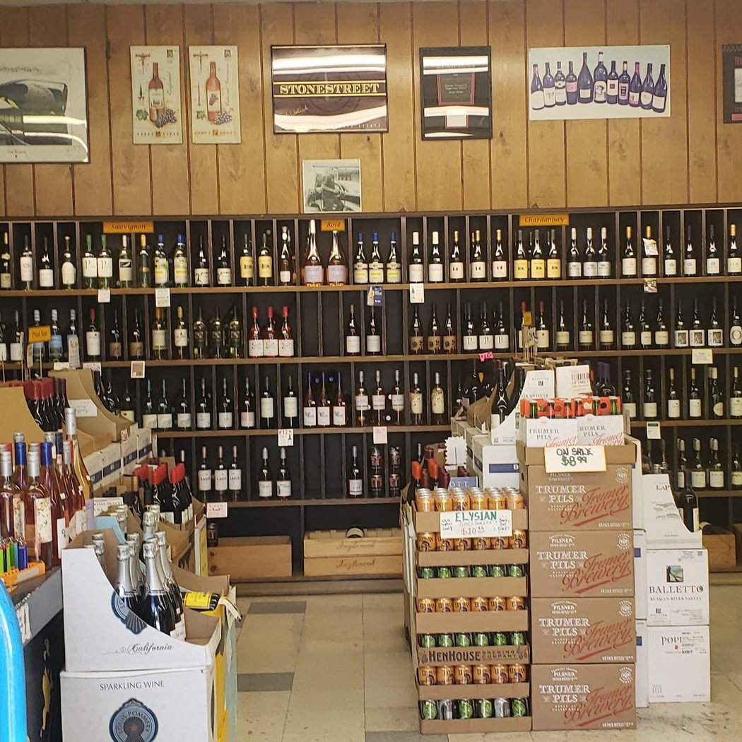 Crown Liquors 3