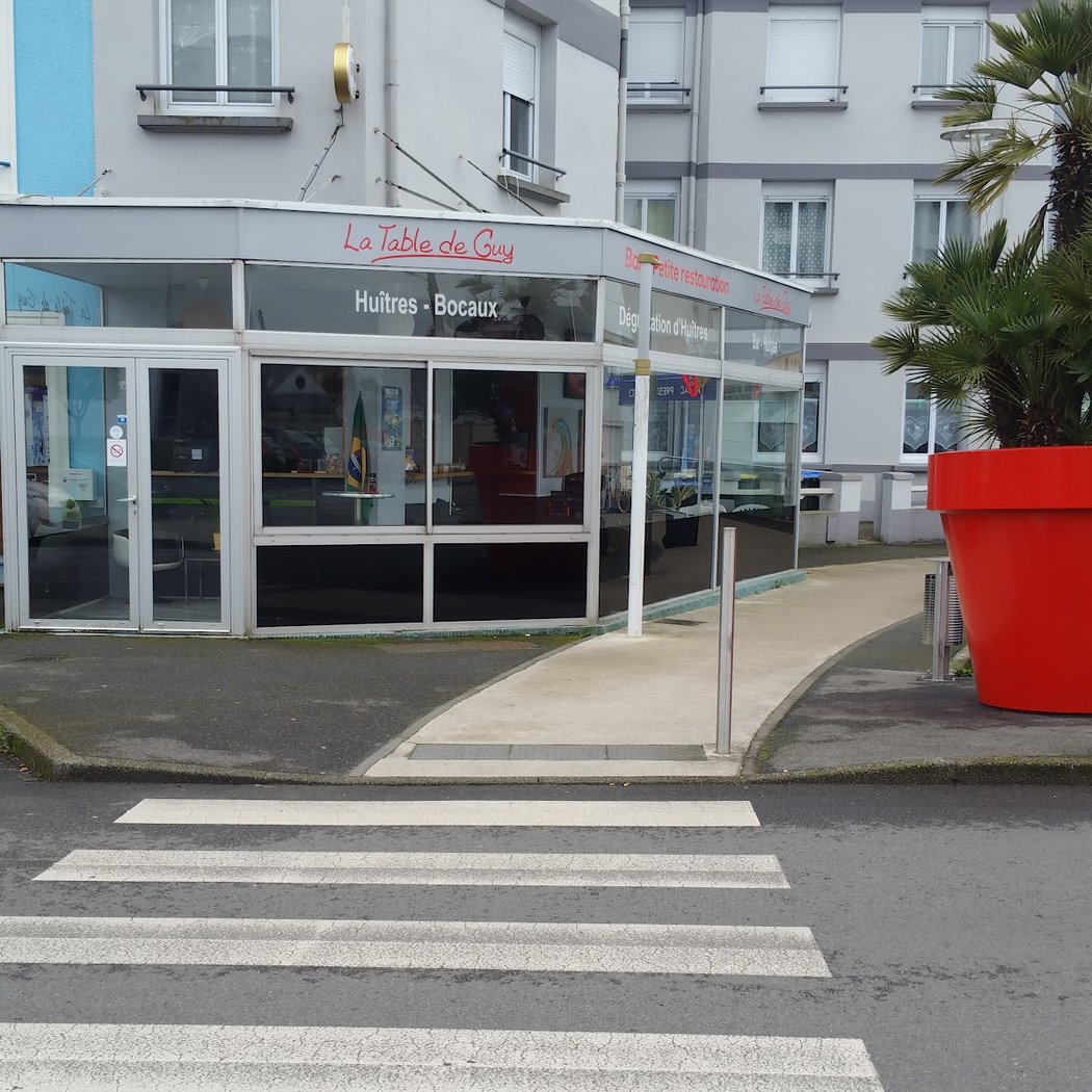 Chez Roselyne - Broc Café 3