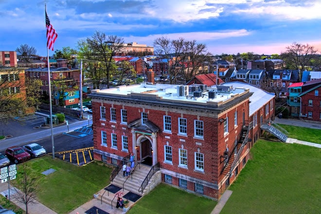 Uptown Knauer Performing Arts Center 2