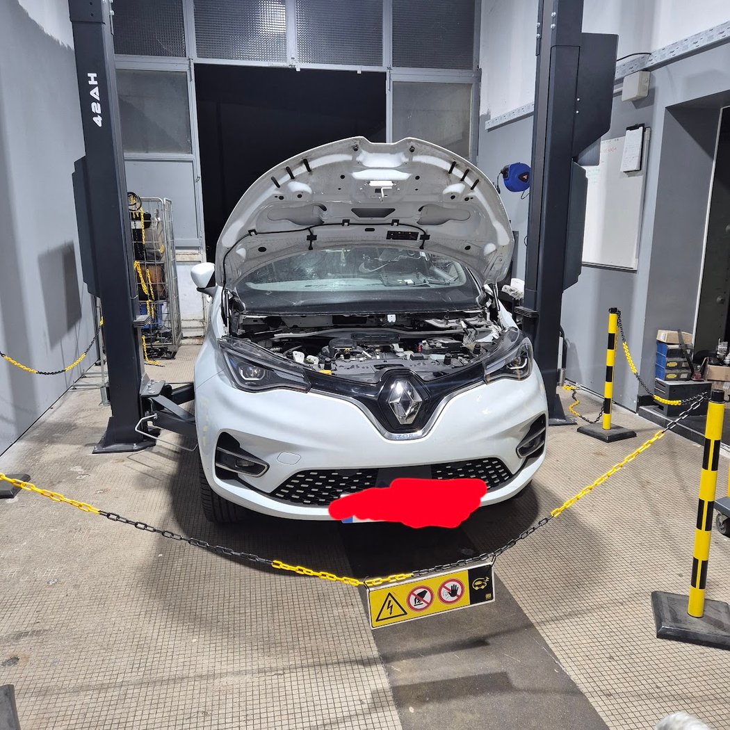 RENAULT SERVICE PLUS 1