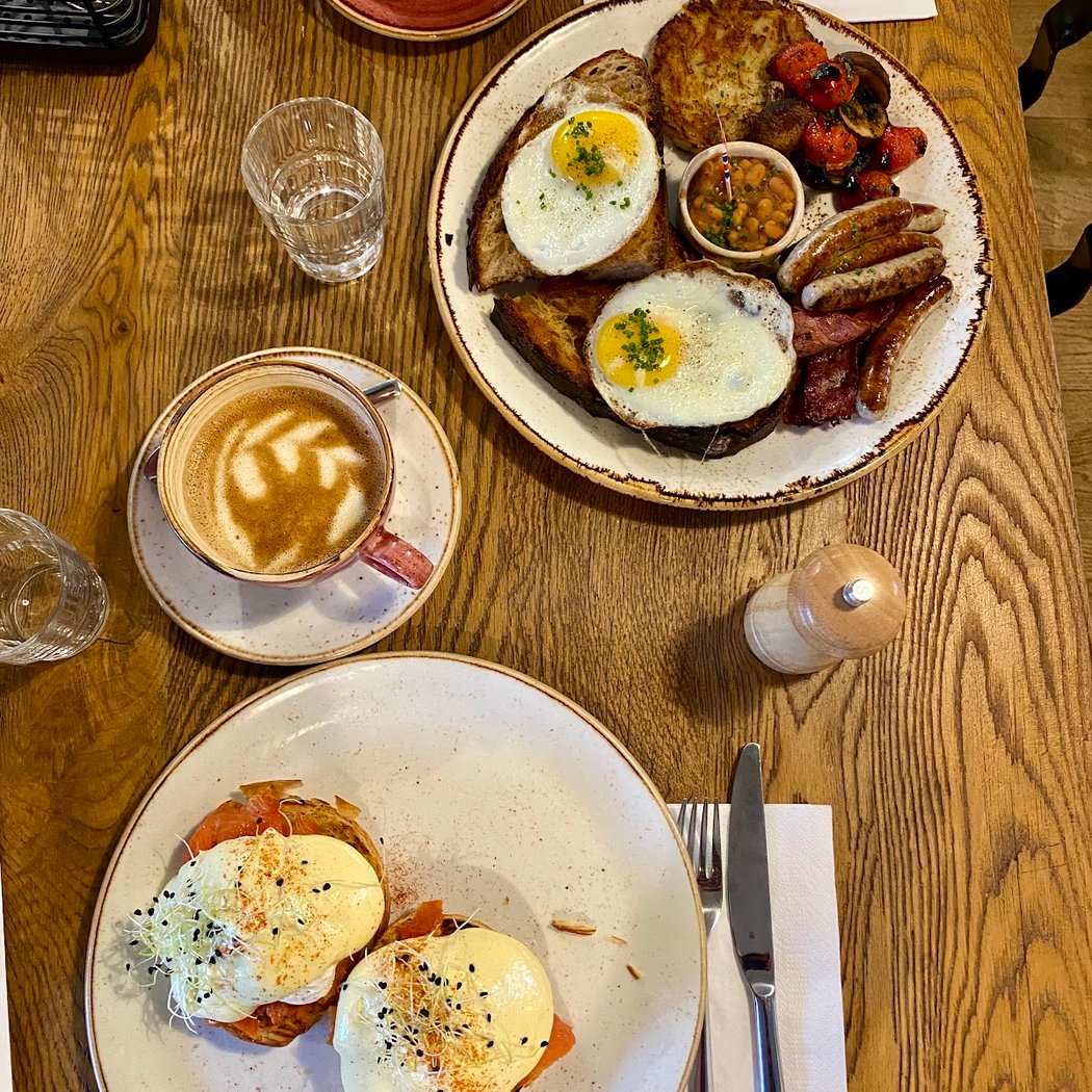 Emilia's Café 3
