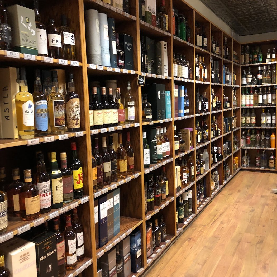 Whiskey & Wine Off 69 3