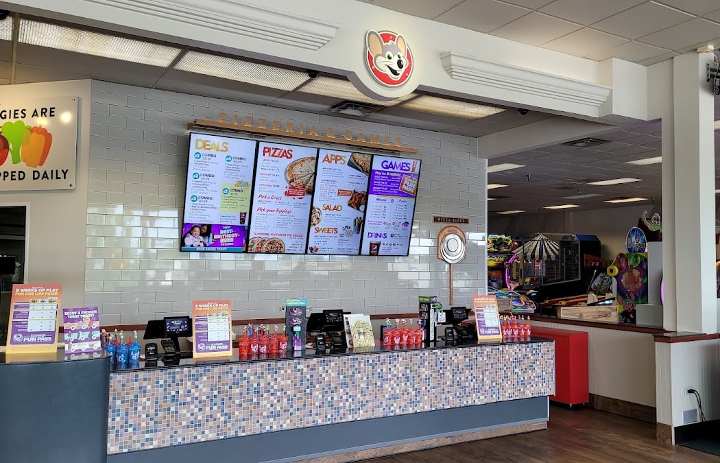 Chuck E. Cheese 3