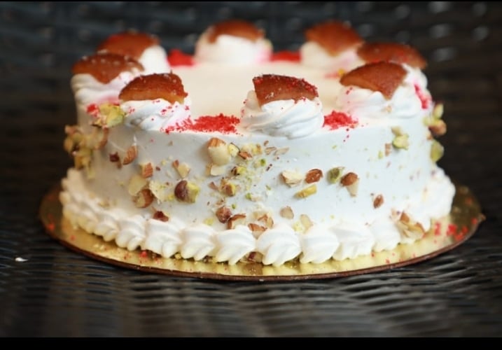 CAKE ROIS 3