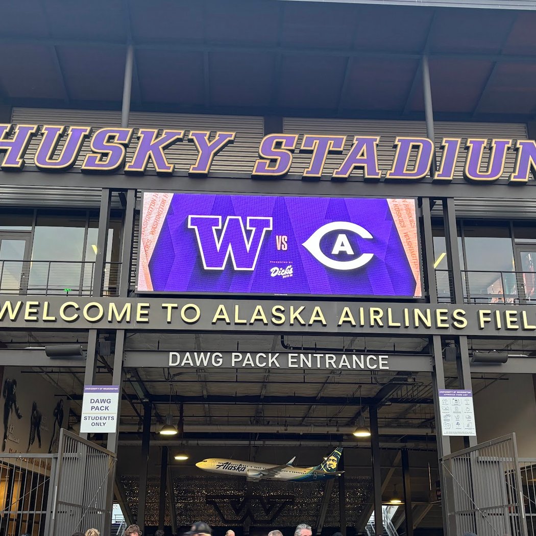 Husky Stadium 3