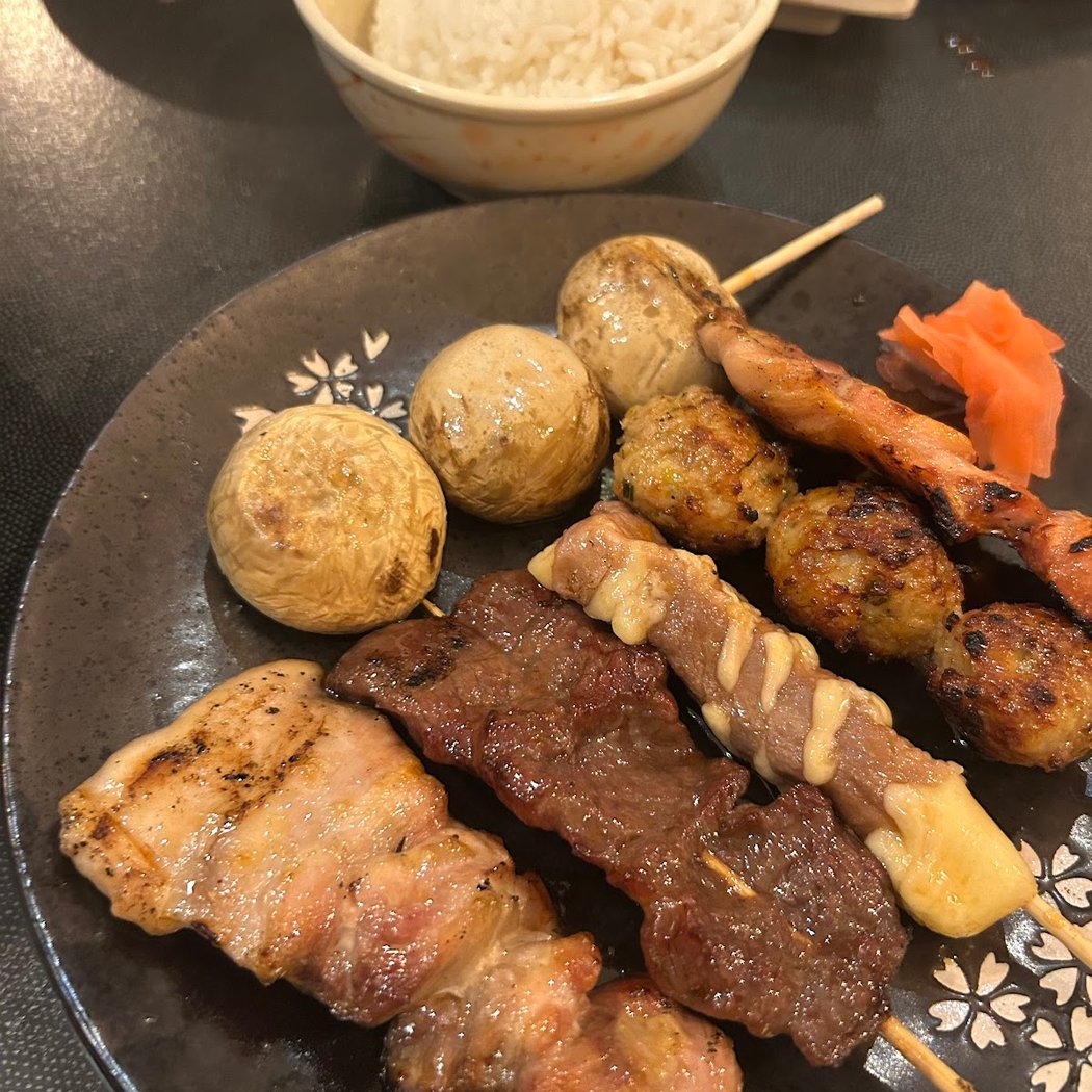 Yi Sushi 3