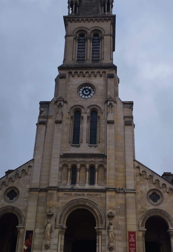Ostension exceptionnelle de la Sainte Tunique du Christ 2