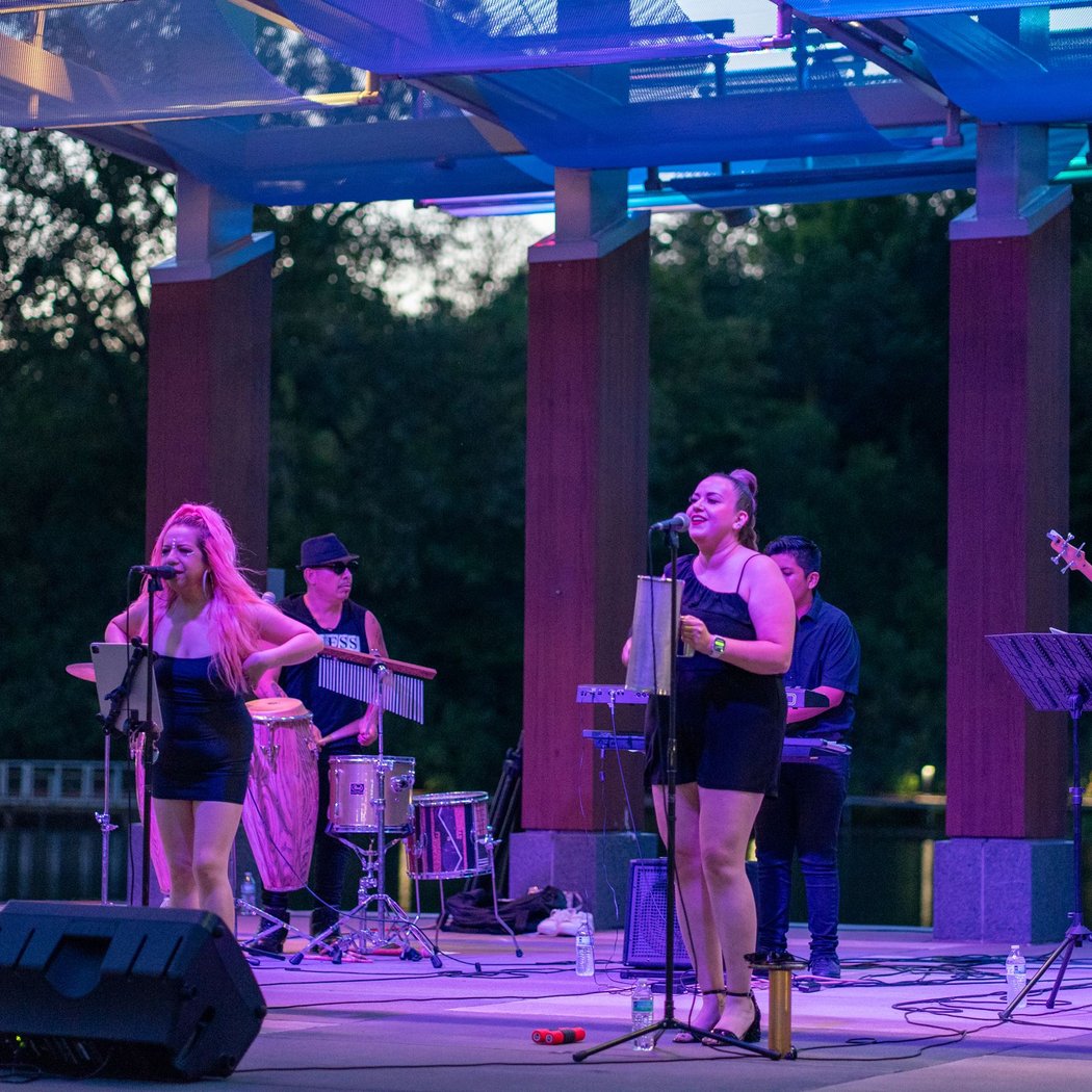 Concert on the Green: Celebrating Hispanic Heritage Month 3