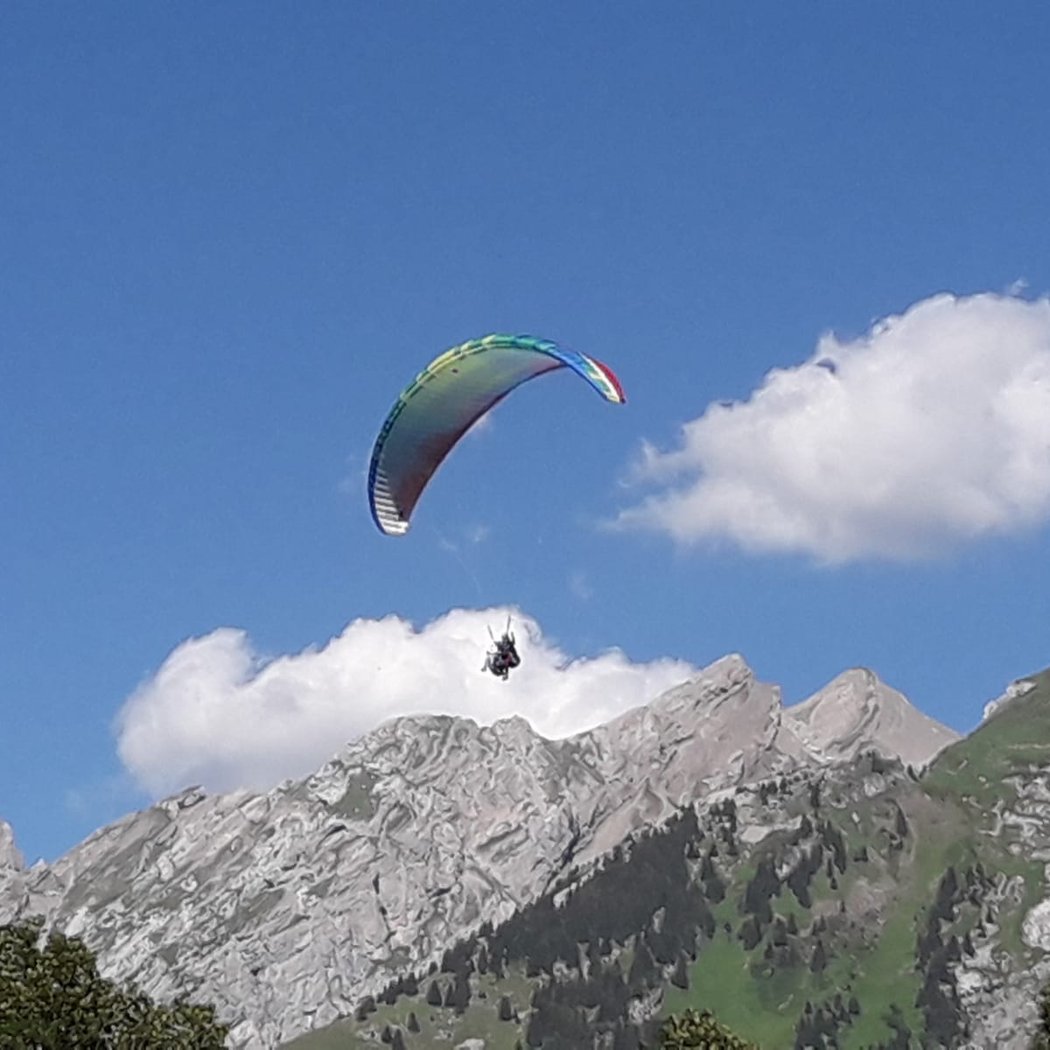 Paragliding S' En Ciel La Clusaz. 2