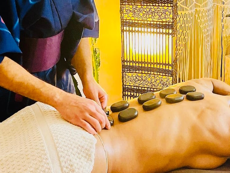 Neroli massage Paris (service de massage à domicile) 1