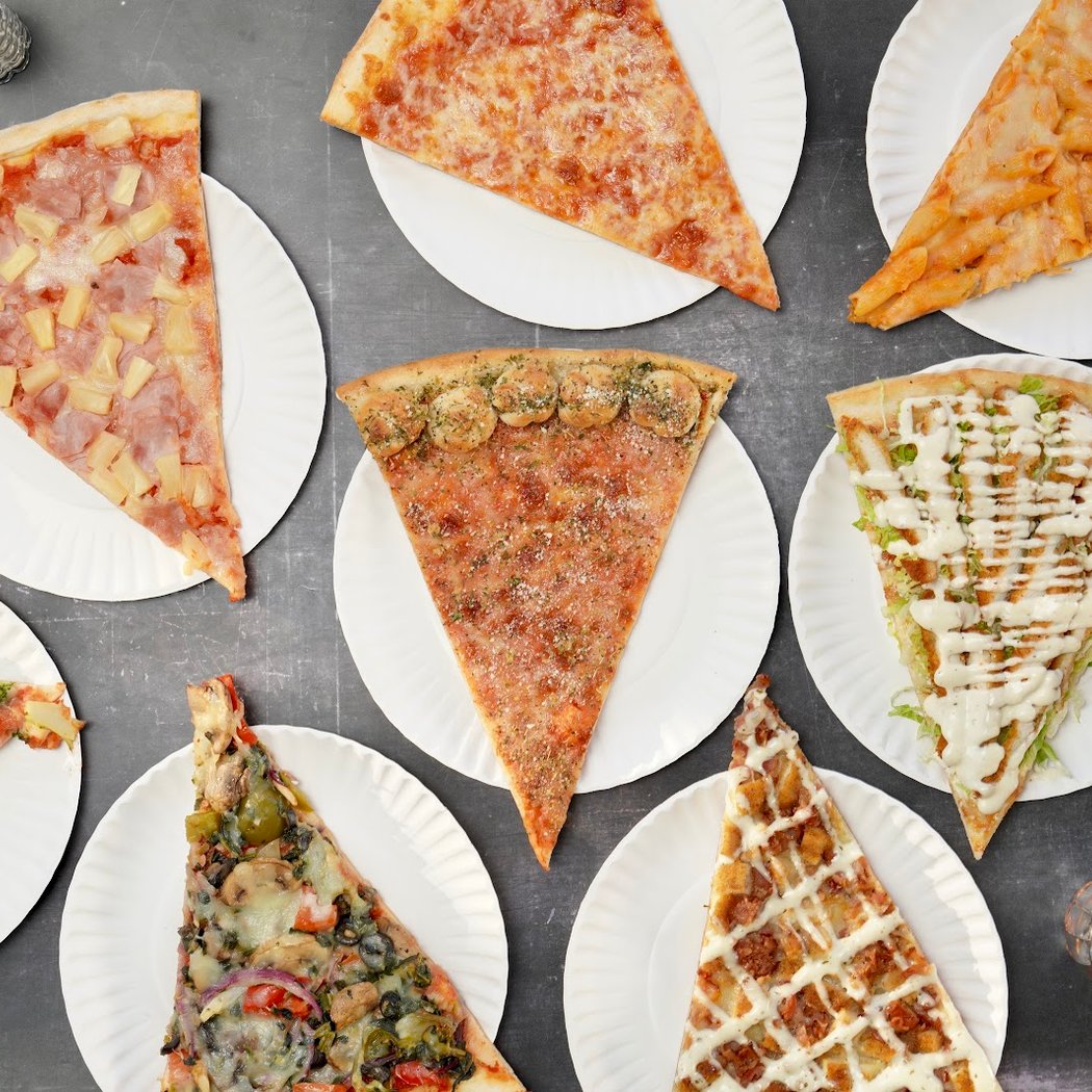 Regina's Pizzeria 1