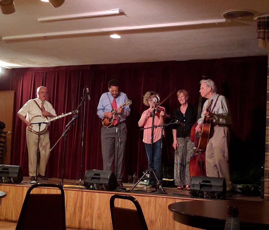Friday Pub Night & Open Mic 1