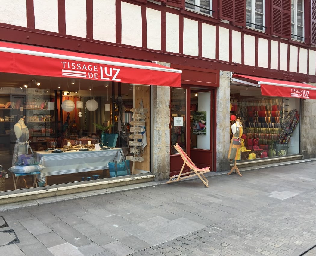 Weaving Luz Bayonne 2
