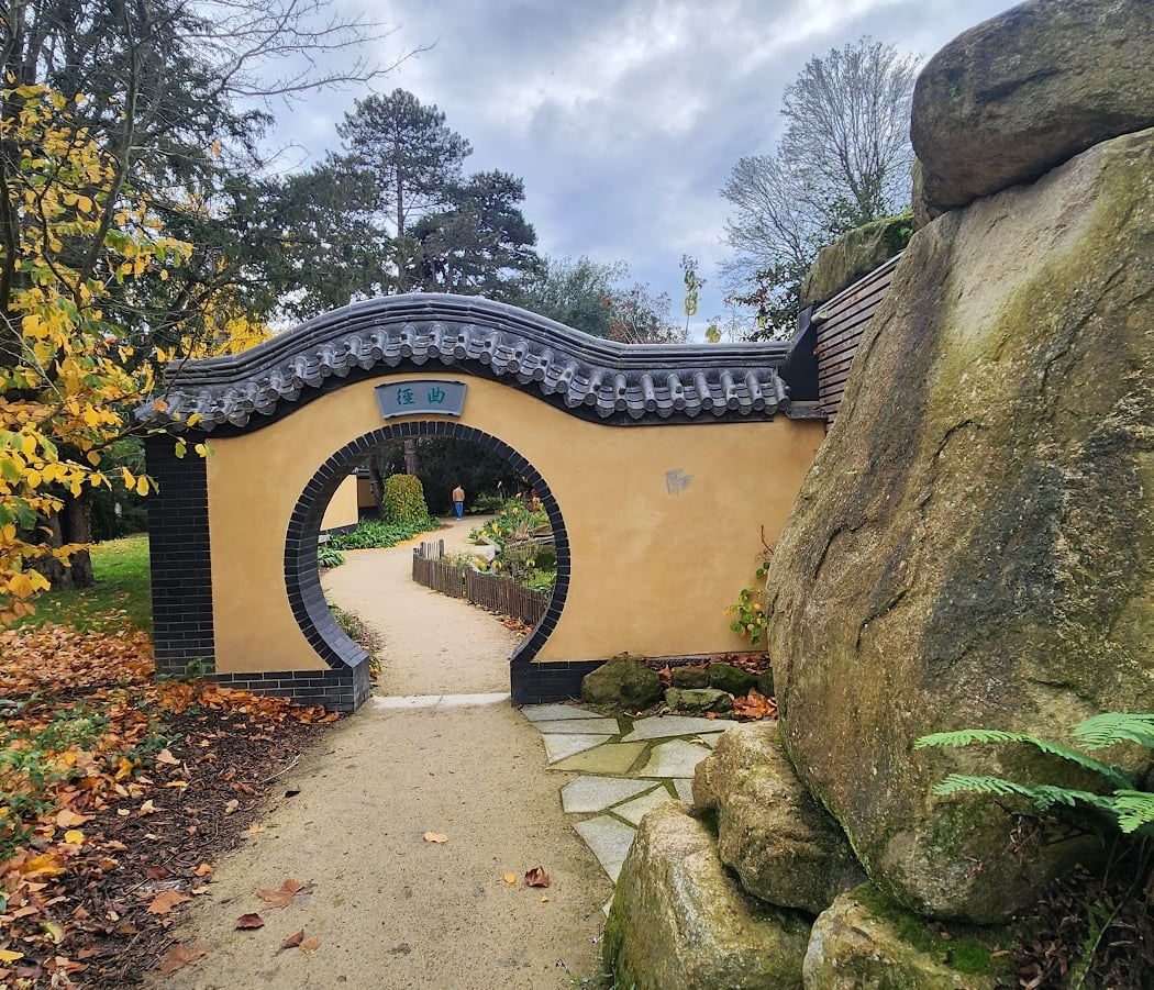 chinois Garden 1