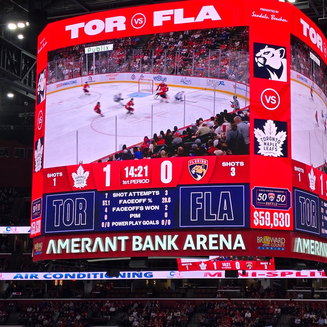 Toronto Maple Leafs vs Florida Panthers 1