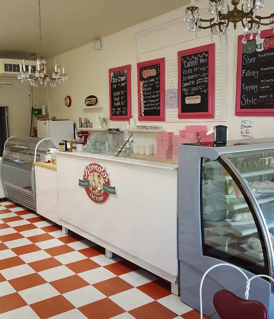 Romolo's Cannoli 2